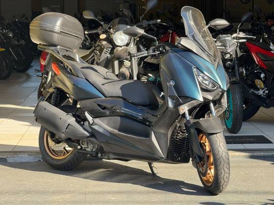 YAMAHA XMAX ABS 